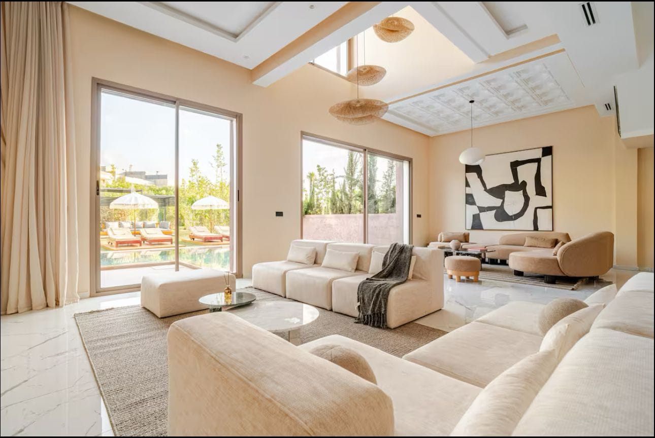 Living room 3