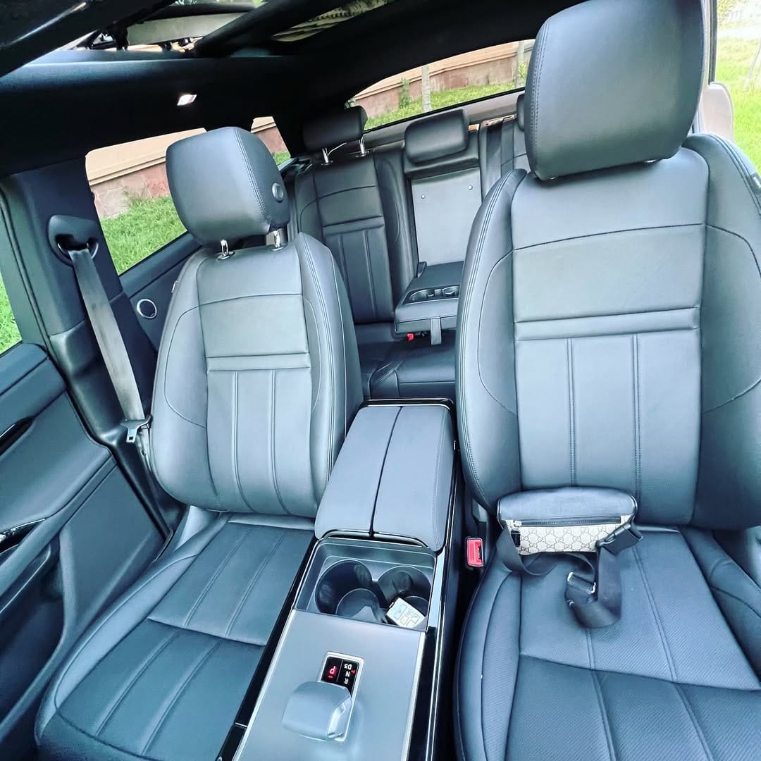 ronge rover bb velar pour la location